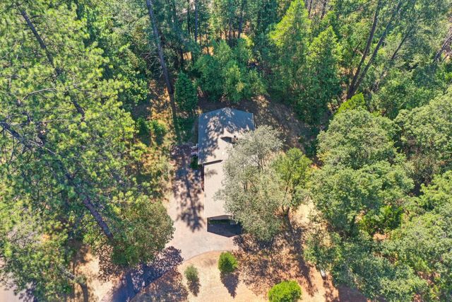 20495 Bellwood Ct, Foresthill, CA 95631