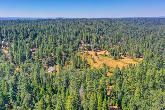 20495 Bellwood Ct, Foresthill, CA 95631