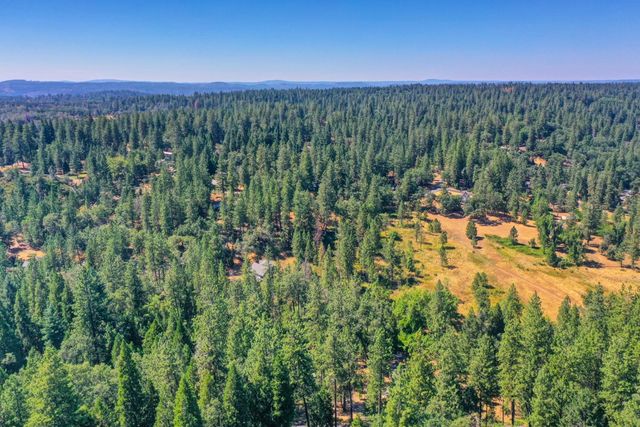 20495 Bellwood Ct, Foresthill, CA 95631