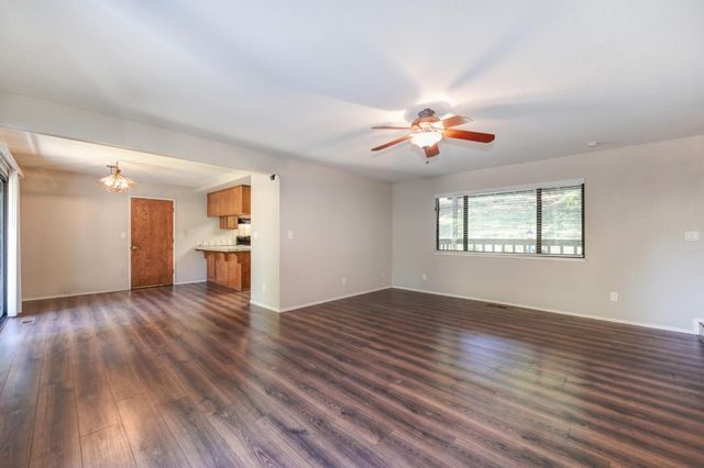 20495 Bellwood Ct, Foresthill, CA 95631