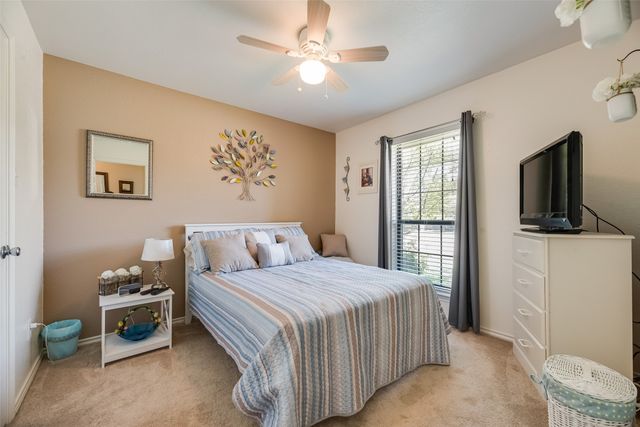 818 Foxwood Lane, Wylie, TX 75098
