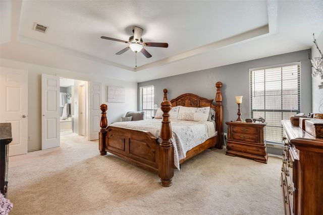 818 Foxwood Lane, Wylie, TX 75098