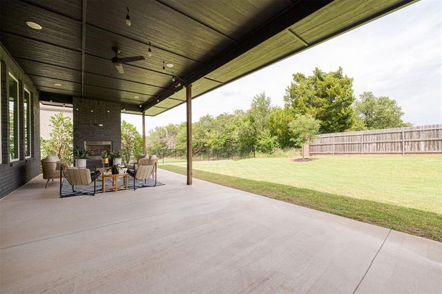 2924 Sandstone Ridge, Edmond, OK 73034