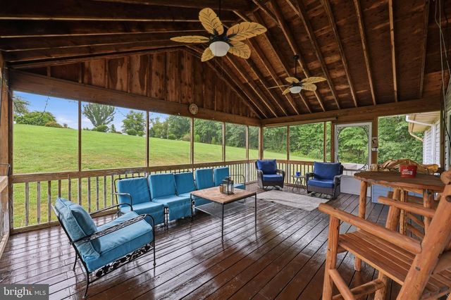 2910 CLEAR HILL LN, Mount Airy, MD 21771