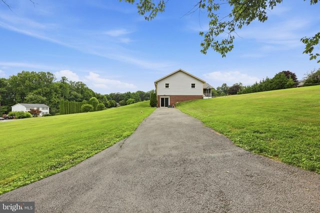 2910 CLEAR HILL LN, Mount Airy, MD 21771