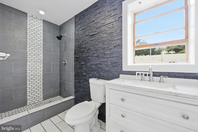 2910 CLEAR HILL LN, Mount Airy, MD 21771