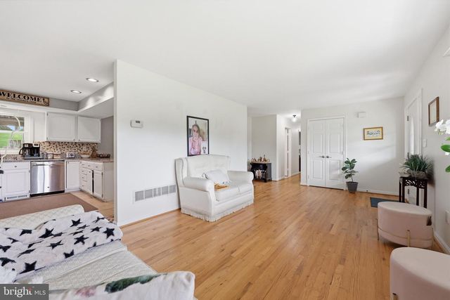 2910 CLEAR HILL LN, Mount Airy, MD 21771