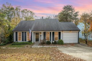 12309 Delcorte Lane, Pineville, NC 28134