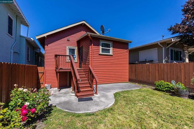 3735 Nevil St, Oakland, CA 94601