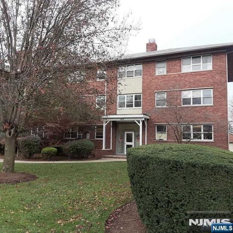 465-469 Broad Avenue, Palisades Park, NJ 07650