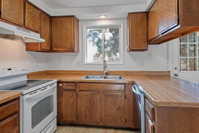 1917 NE Monterey Avenue, Bend, OR 97701