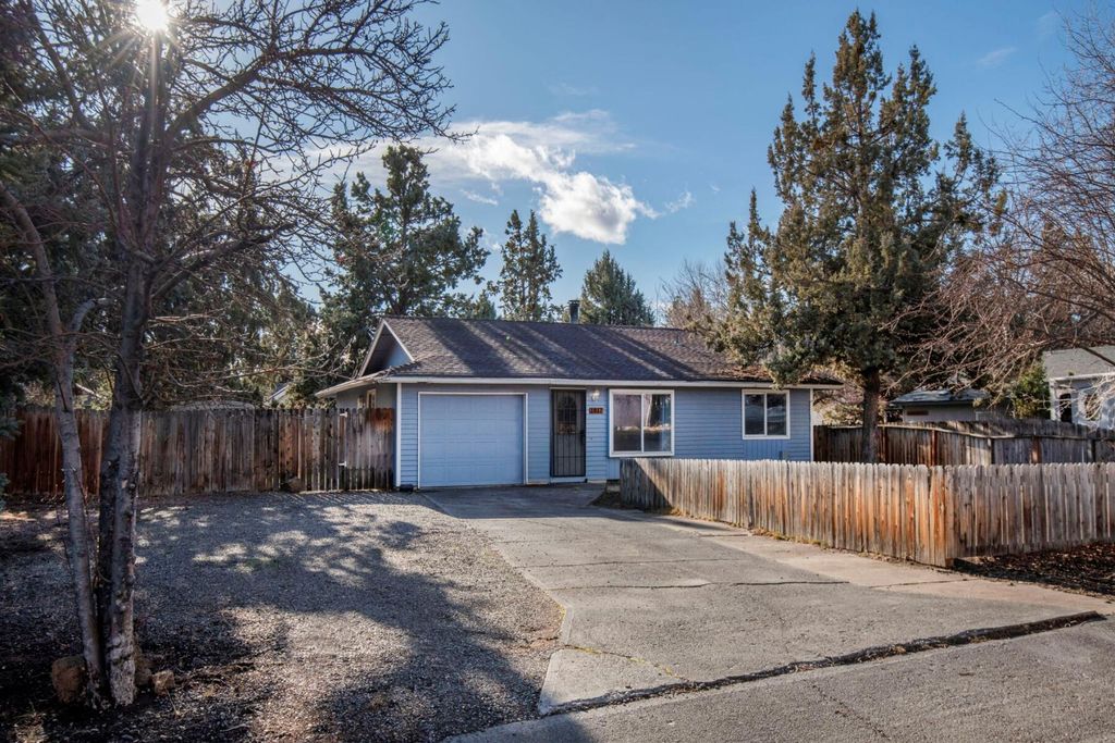 1917 NE Monterey Avenue, Bend, OR 97701