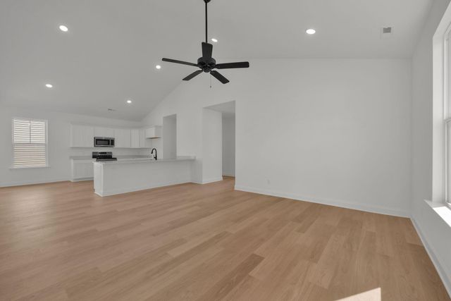 6586 Elizabeth Ann Way 108, Ooltewah, TN 37363