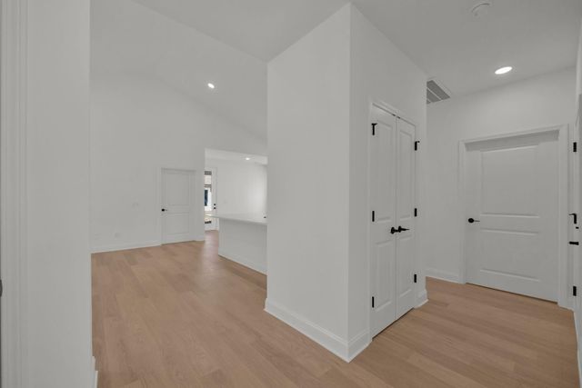 6586 Elizabeth Ann Way 108, Ooltewah, TN 37363