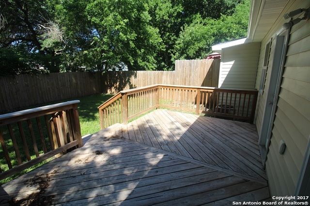 817 ZACHRY DR, San Antonio, TX 78228