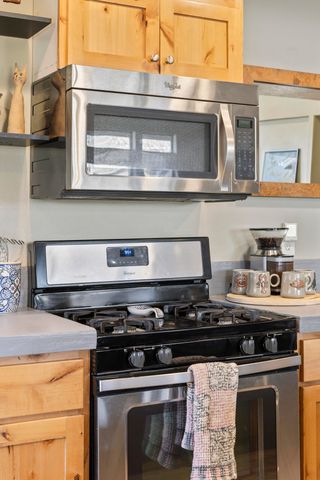 2845 SW 31st Street, Redmond, OR 97756