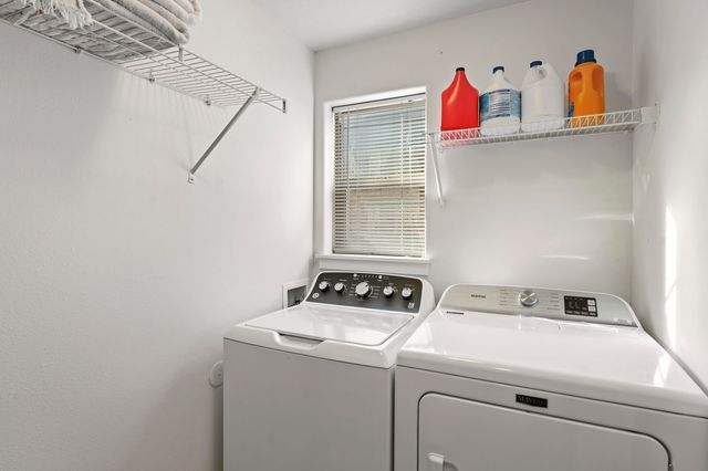 2845 SW 31st Street, Redmond, OR 97756