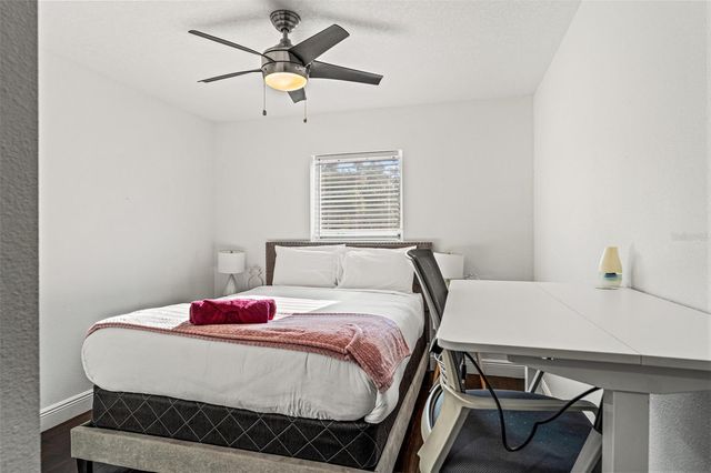 7911 N PACKWOOD AVENUE, Tampa, FL 33604