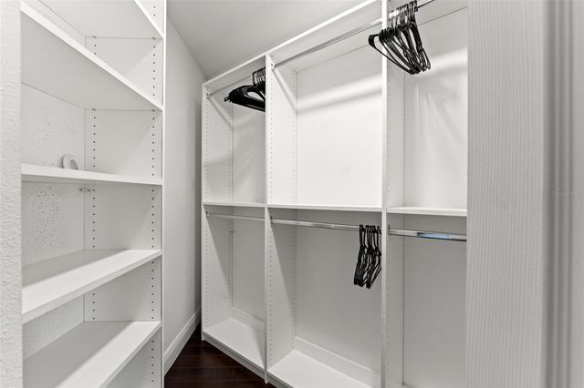 7911 N PACKWOOD AVENUE, Tampa, FL 33604