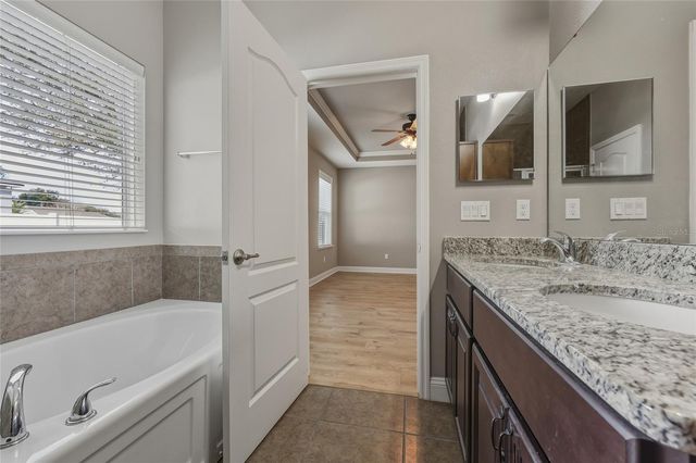 944 NW 251ST DRIVE, Newberry, FL 32669