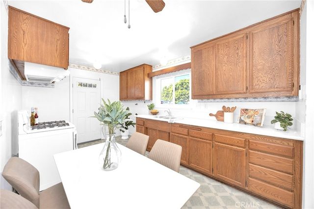 6490 Carolina Circle, Buena Park, CA 90620