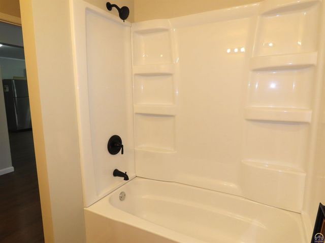 1021 SW Boswell AVE, Topeka, KS 66604