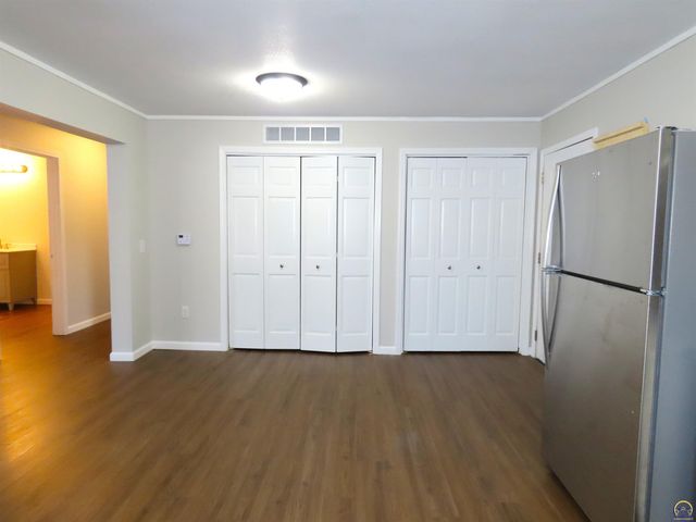 1021 SW Boswell AVE, Topeka, KS 66604