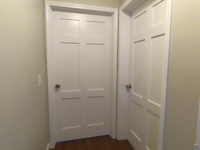 1021 SW Boswell AVE, Topeka, KS 66604