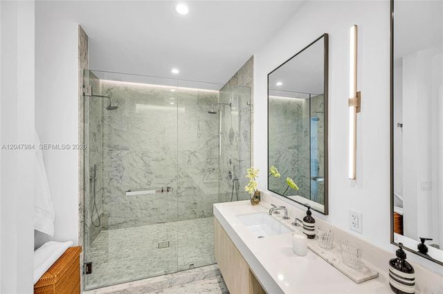 9201 E Bay Harbor Drive PH 809, Bay Harbor Islands, FL 33154