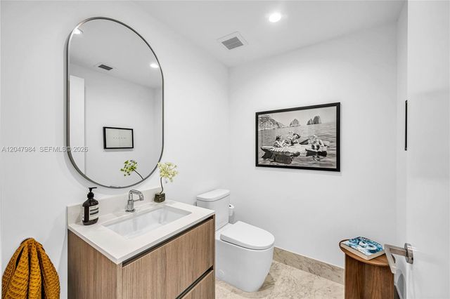 9201 E Bay Harbor Drive PH 809, Bay Harbor Islands, FL 33154