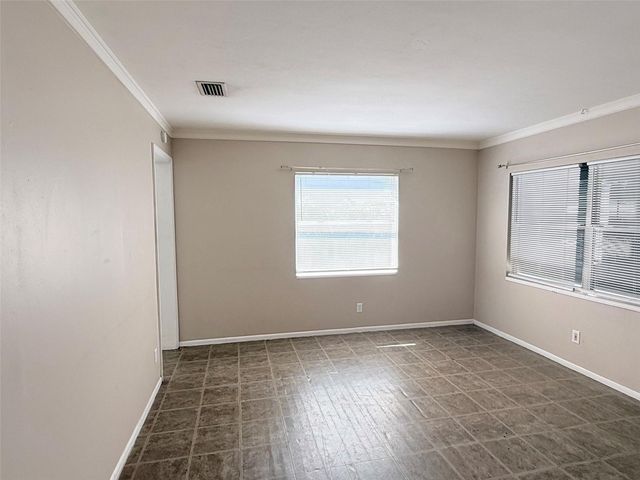 4935 EMERSON AVENUE S, St Petersburg, FL 33707