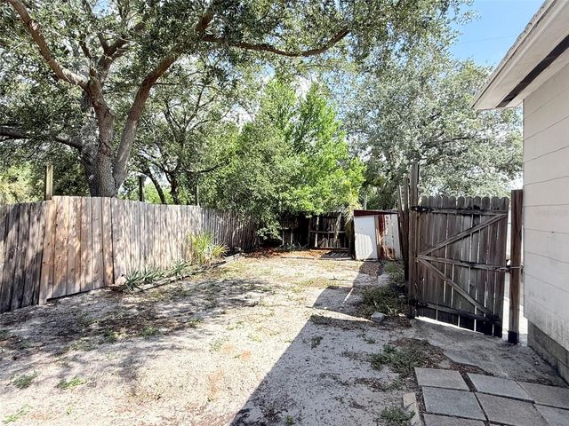 4935 EMERSON AVENUE S, St Petersburg, FL 33707