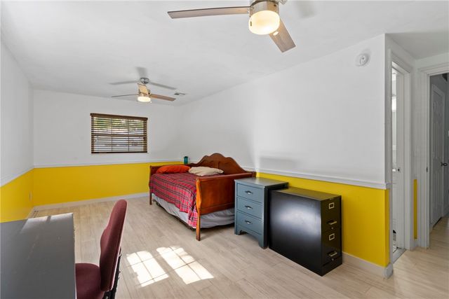 2008 S Washington Street, Siloam Springs, AR 72761