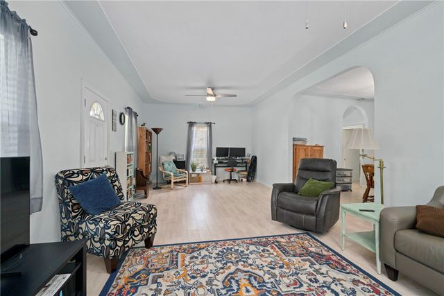 2008 S Washington Street, Siloam Springs, AR 72761