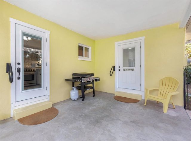 116 READ STREET, Tarpon Springs, FL 34689