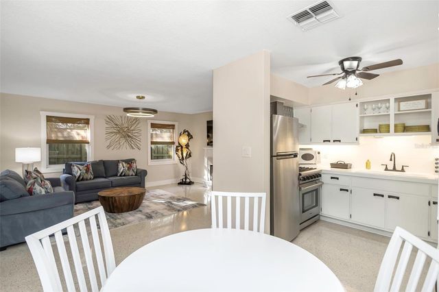 116 READ STREET, Tarpon Springs, FL 34689