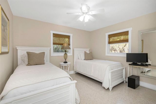 116 READ STREET, Tarpon Springs, FL 34689