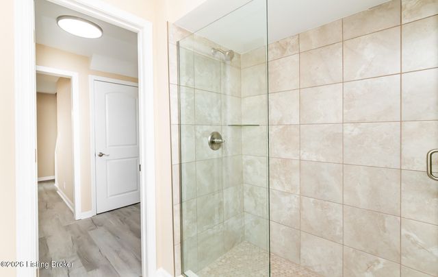 4506 Greenwood Ave, Louisville, KY 40211