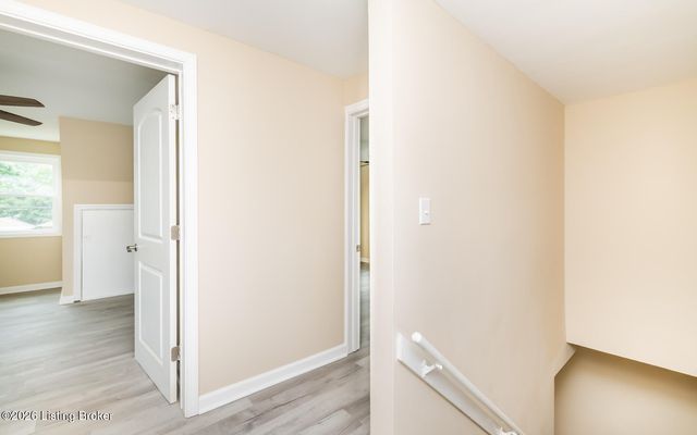 4506 Greenwood Ave, Louisville, KY 40211