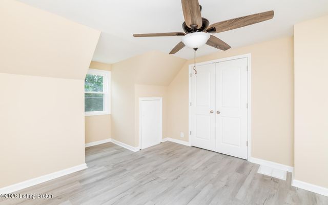 4506 Greenwood Ave, Louisville, KY 40211