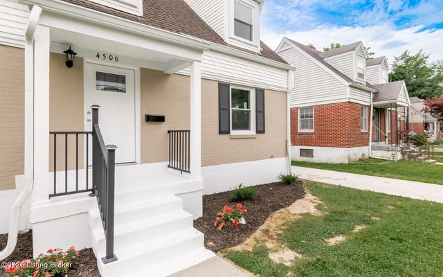 4506 Greenwood Ave, Louisville, KY 40211