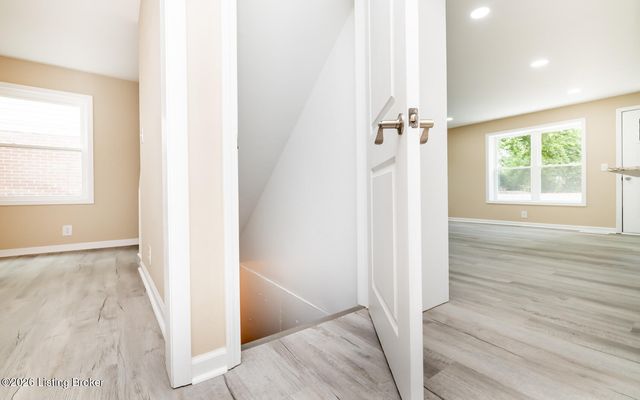 4506 Greenwood Ave, Louisville, KY 40211
