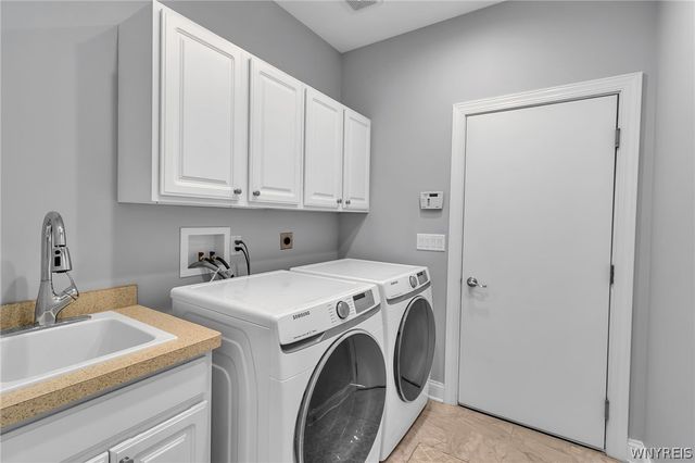 162 Stonham Way, Amherst, NY 14221