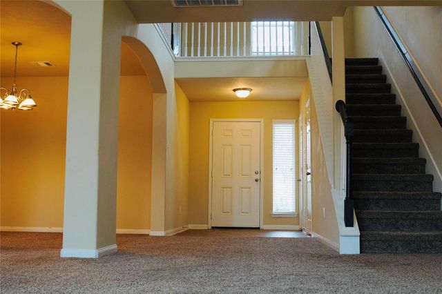 10810 Sun River Falls Drive, Humble, TX 77396