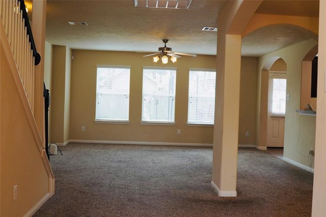 10810 Sun River Falls Drive, Humble, TX 77396