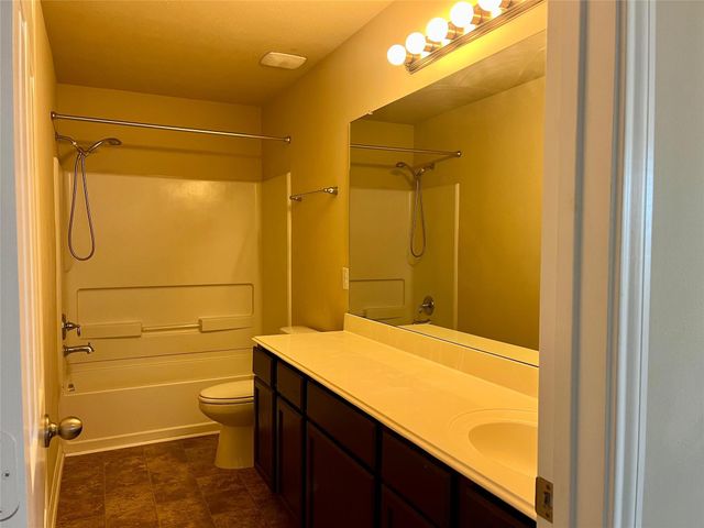 10810 Sun River Falls Drive, Humble, TX 77396