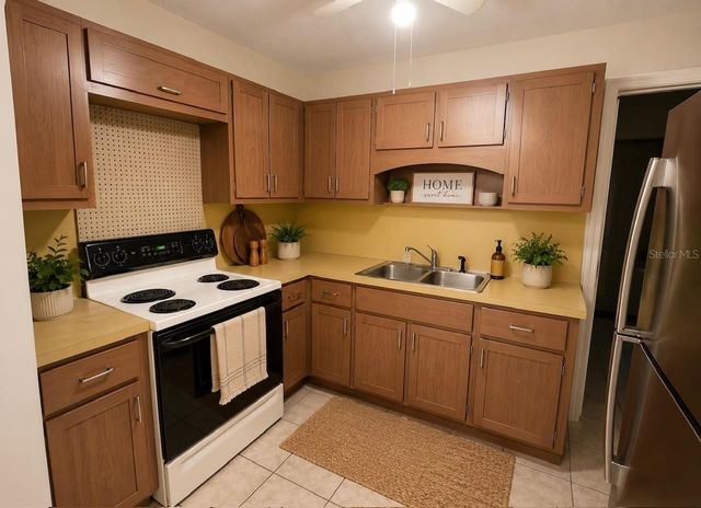 10807 ULMERTON ROAD A, Largo, FL 33778