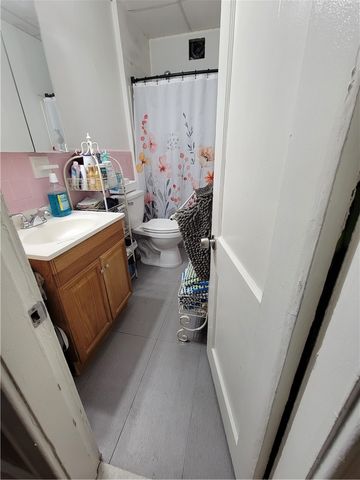 115 Bellevue Avenue, Pawtucket, RI 02861