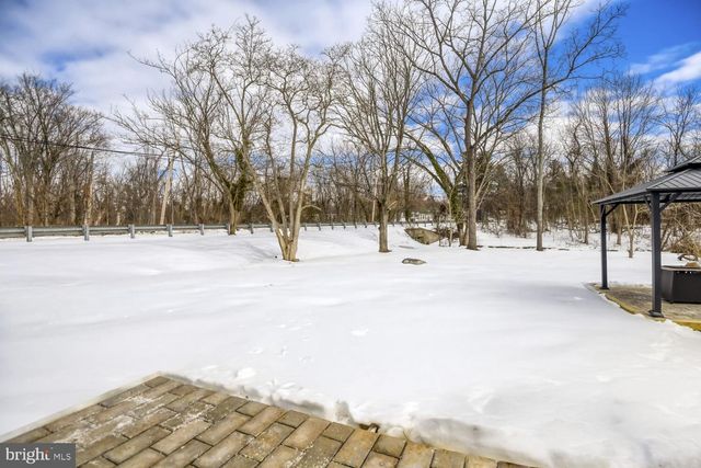 7107 WALNUT AVE, Baltimore, MD 21208