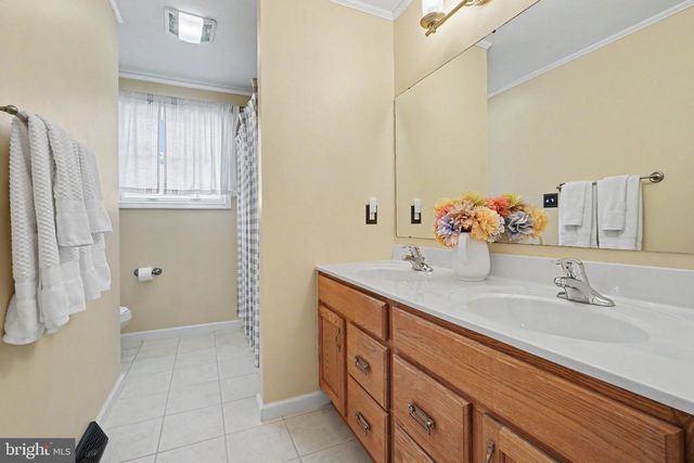31 N ALPINE DR, York, PA 17408